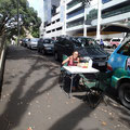 Ou comment manger son déjeuner sur un trottoir d'Auckland... ;-)