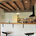 Iribarnia - Gite Atherpetxea - bar de la cuisine