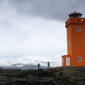 Leuchtturm bei Öndverðarnes (Halbinsel Snæfellsnes) mit dem Snæfellsjökull im Hintergrund