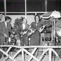 THE NEW HEADLINES in Bobbejaanland vlnr: Hans van Dijk - André de Winter - Diana Hektor - Kees van Dijk (fotocollectie: André de Winter)