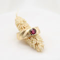 "Rosenrot" - Goldring 750 mit Rubin, 2617.-