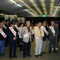 2005年　夜間路上禁煙運動キャンペーン　新浦安駅近くの各自治会役員が多数参加した