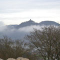 Drachenfels im Morgendunst