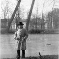 1928 - Octave Sanspoux au parc de la Dodaine