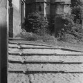 Eglise Saint-Nicolas - escalier menant à la rue de l'Eglise