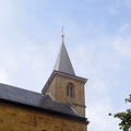 Blick zum Turm der Gügelkirche