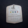 VW Oldtimer Designer-Ausfahrt 2004 Pin Silber (Rückseite)