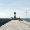 Sassnitz, Hafenmole mit Leuchtturm