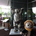 Buddy Bär Nr.776 "Stainless Bear" - Marlene-Dietrich-Platz 2, 10785 Berlin-Tiergarten, HYATT Hotel
