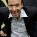 THOMAS WIESENBERG | Portrait