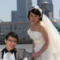 Hochzeitsfoto vor der Skyline Shanghais