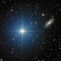 NGC 5102 mit The star LCen - Foto von Astrophysiker Walter Gröning