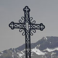 Es liegt oberhalb von Champery direkt im "Skigebiet" Portes du Soleil auf knapp 1800 m Höhe.