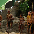 Tjapukai Aboriginals zeigen ihre traditionellen Taenze...