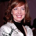 Allison Janney – Mother 