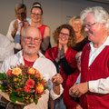 Unser Chormitglied Hans-Rudolf Suhre freut sich über die Ehrung des Bayerischen Sängerbundes für 30 Jahres aktive Mitgliedschaft