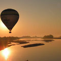 eine Fahrt mit dem Heissluftballon