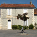 Cour de l'école de Passirac