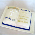 Kommunionsbuch/ Book cakes