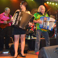 Karine et ses musiciens en gala d'accordéon avec Gilou