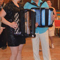 Gala d'accordéon, Karine aux côtés de James Lesueur