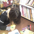 ヴィレッジヴァンガード下北沢店　先着購入10名様にyachiko直筆メッセージカード書きました♪