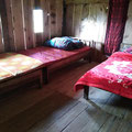 La chambre possède 3 lits doubles #xiquan
