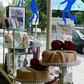 Elvis und Rosen bei Confiserie Odenkirchen, Parkstraße 2, Bad Nauheim