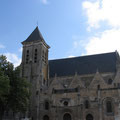 Châteaudun :  L'église abbatiale Sainte Madeleine.
