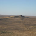 La steppe désertique.