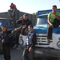 Samarkand - Départ des étudiants pour le ramassage du coton