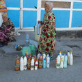 Moynaq - Les femmes vendent du lait