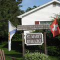 Schweizer Fahne neben der Fahne von Nova Scotia
