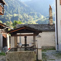 Wanderung durch das Dorf Castasegna