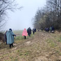 Sous la pluie et dans la boue…