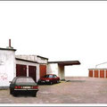 "seitenhof" ("side court") • 2000 • 80x330m / 31x130" 
