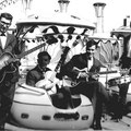 The Mystics (1962) op de Kermis in De Pijp, terrein nabij de oude Rai aan de Ferd.Bolstraat. vlnr Kick Otto, Arie Hooning, Charles Pater, Pierre vd Linden.