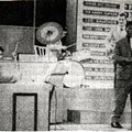 JOHN RUSSELL & THE CELLAR ROCKERS (VARA -TV 25 juni 1961) vlnr: jury - Hans Kuyt - Pierre van der Linden - Jan Akkerman - John Russell - Jan Burgers