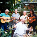 De originele The Black Albino's samen op de foto in 1999 vlnr: Joop van Heusden, Martin de Roo († 11 juli 2010),  Simon Lardenoy,  Paul van de Voort Maarschalk,  Joop Jonkers alias Dean Holley (voorgrond)