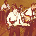 Johnny & The Rollers, Buurthuis Kalsdonk, Roosendaal 07-10-1978 vlnr: Martin Glaudemans - Rudi van Selst - André Kouwenberg - Peter Timmermans - Johan Damen