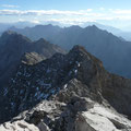 Blick von der Zugspitze auf den Jubiläumsgrat