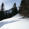 Der Schnee wird jetzt immer tiefer