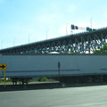 Hohe Autobahnbrücke