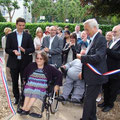 François Rebsamen coupe le ruban