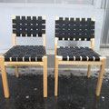 CHAISES ALVAAR AALTO - Changement de toutes les sangles à l'identique et nettoyage du bois