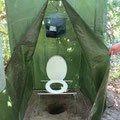 Die Outdoor Toilette