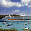 L'Adventure of the Seas au port de Charlotte Amalie, St. Thomas