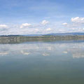 Wolkenspiegelung bei ruhigem See