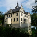 Blick auf die Wasserburg Kriegshoven