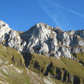 Sous le col d'Ugeon, une vue des Cornettes